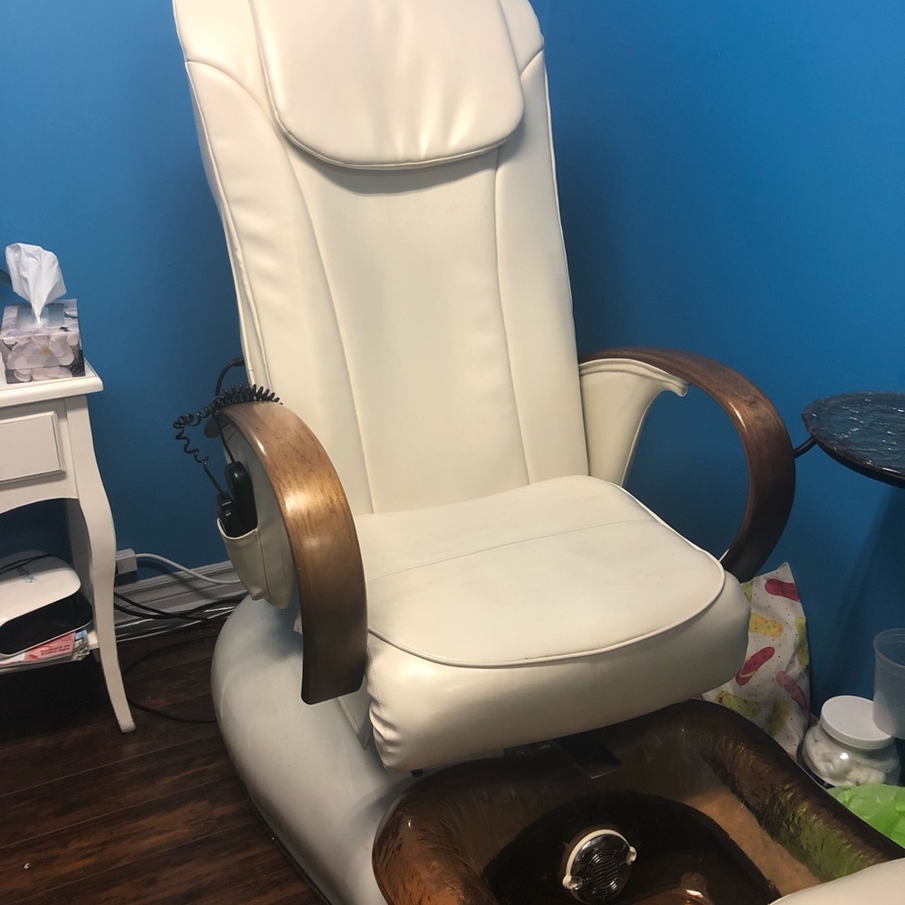 Pedicure chair